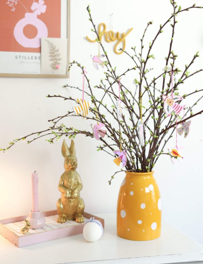 Vogel Osteranhänger aus Modelliermasse