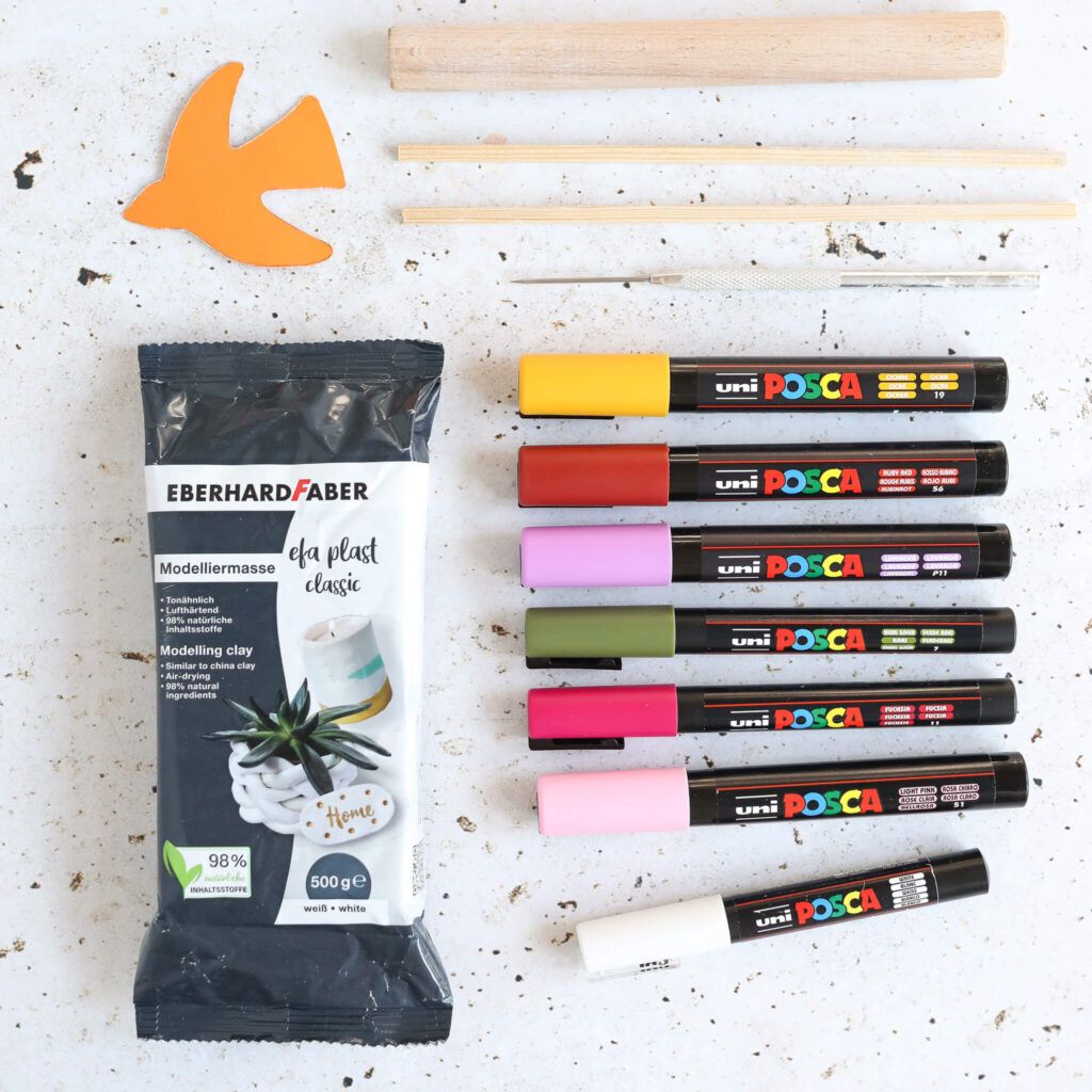 Vogel Osteranhänger aus Modelliermasse kreativ bemalen