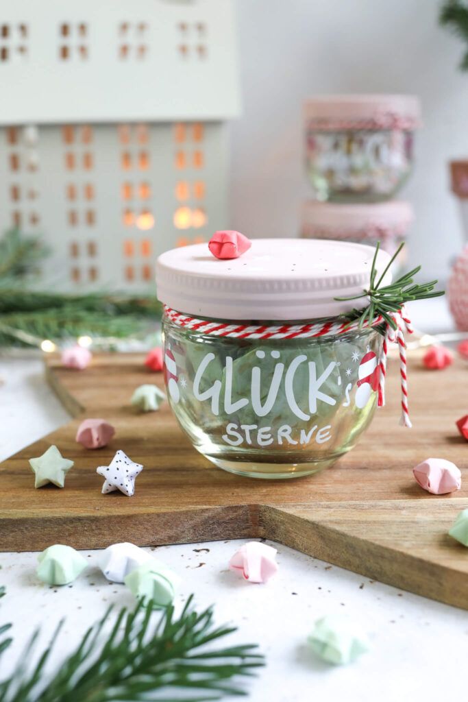 Glück im Glas mit 25 Glückssternen