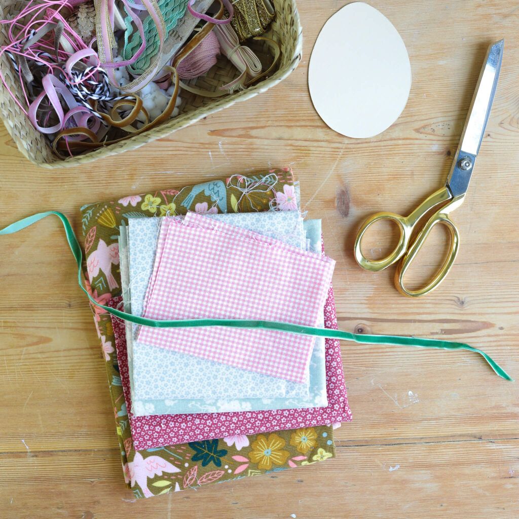 Material für Ostereier aus Stoff